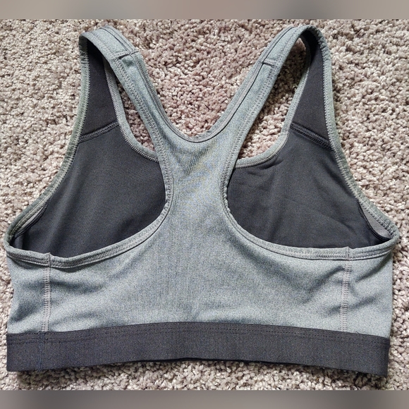 Two Sports Bra Bundle - Picture 7 of 9